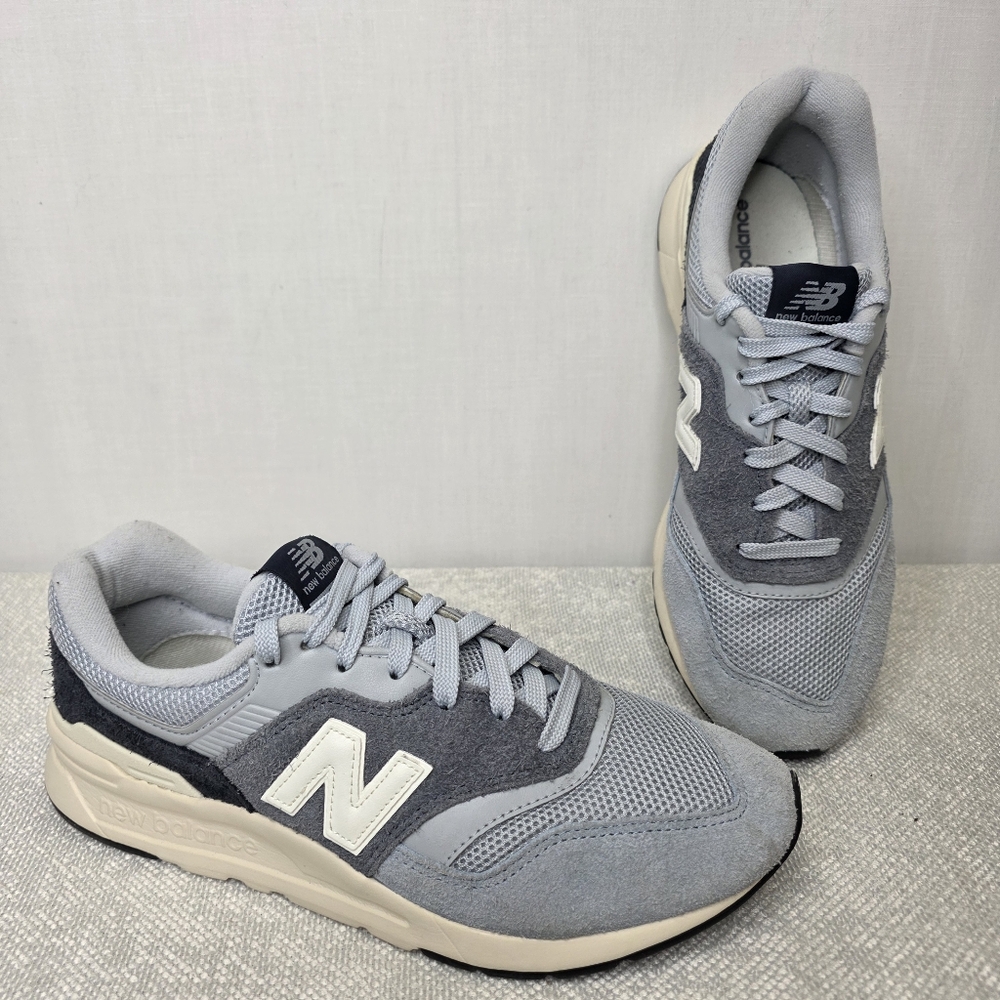 New Balance 997H Light Arctic Grey Suede Sneakers - Men's 9